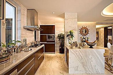 《猎杀：对决》发布全新传奇猎手“先知之夜”预告